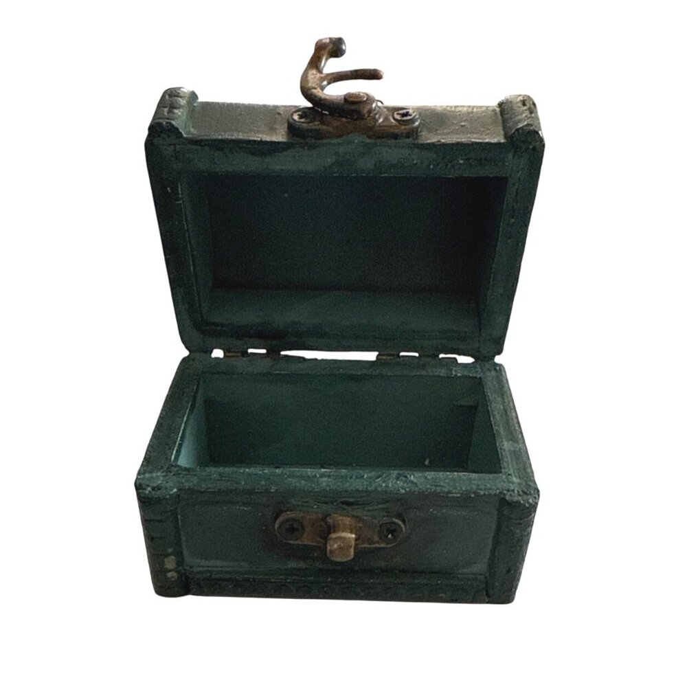 Small Green Hobby Lobby Decorative Wooden Box With Latch Closure & Hinged Lid